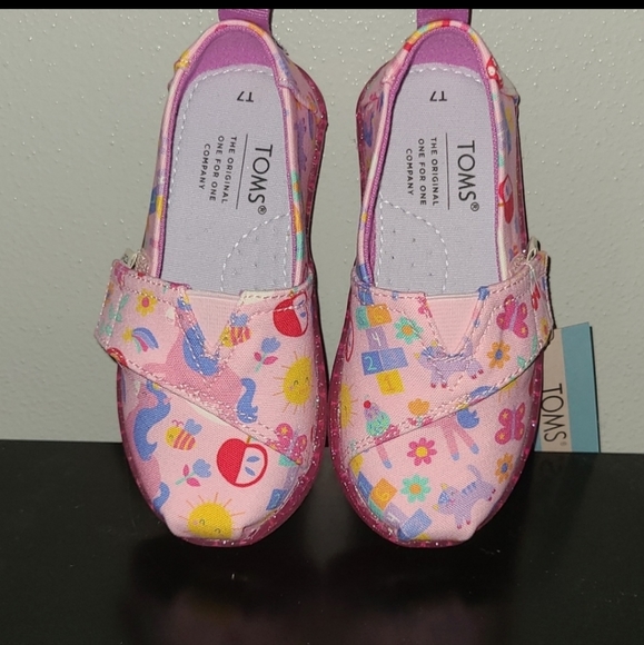 Toms Other - TOMS- Toddler Print, Pink Unicorn & Friends